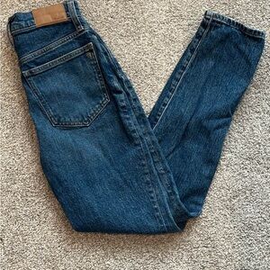 Madewell Women's Straight Leg Jeans - Dark Blue